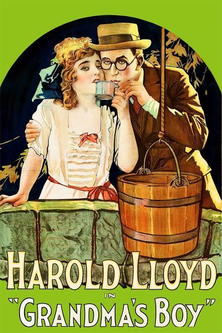 SILENT FILM - GRANDMA'S BOY - HAROLD LLOYD - 1922